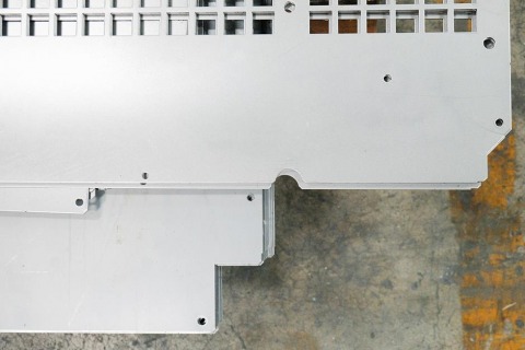 รับเจาะชิ้นงานเครื่อง CNC